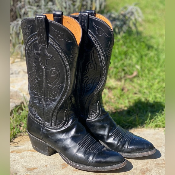 Lucchese Shoes - Lucchese classics handmade boots stitched leather size 7.5 B pointed toe